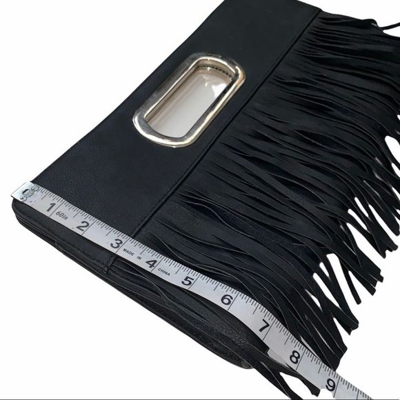 Cato Black Fringe clutch - Picture 7 of 7